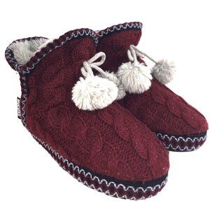 Muk Luks Womens Knitted Red House Bootie Slipper Shoes US sz Small 5-6 EUC